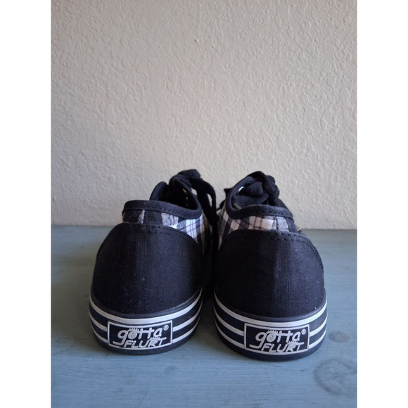 Women's Gotta Flurt Plaid Lenwood Sneakers 8.5 Black & White EUC - Picture 6 of 11